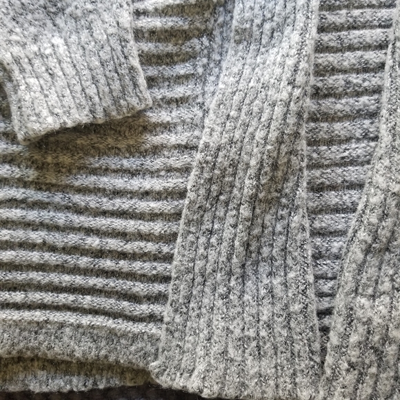 🛍Marbled Grey Knit Medium Sweater EUC Apt 9 - Picture 3 of 7